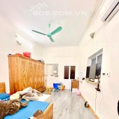Bán nhà ngõ Văn Hương, cách ô tô 20m, diện tích 45m2, nhỉnh 4 tỷ